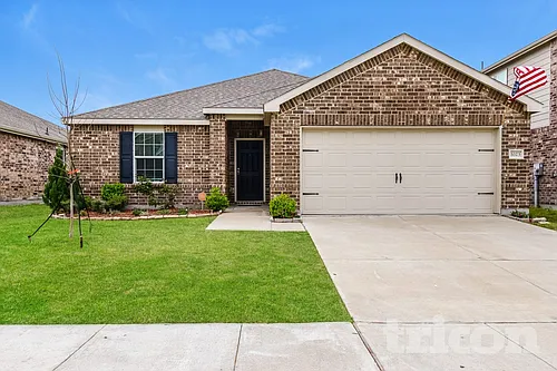 1023 Spofford Dr Photo 1