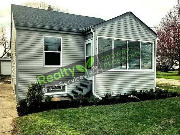 1310 Leavitt Rd, Lorain, OH 44052