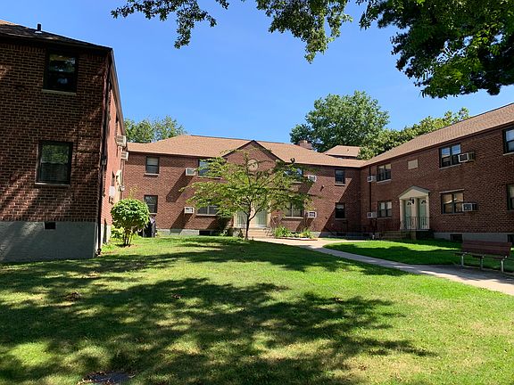 2nd image of 5741 244th St