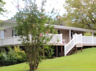 1054 Wilburn Rd, Whitesburg, TN 37891