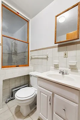 Rented by Compass | media 7