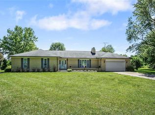 4060 W Enon Rd, Fairborn, OH 45324