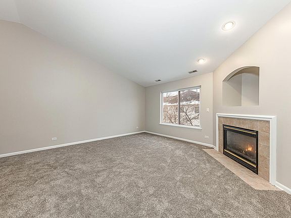 5th image of 2263 Stoughton Dr