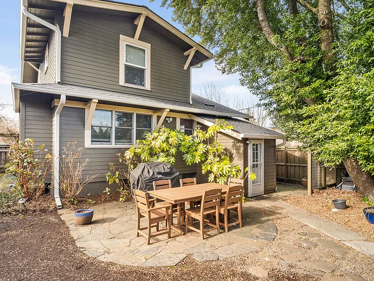 3044 NE 53rd Ave — Photo 8