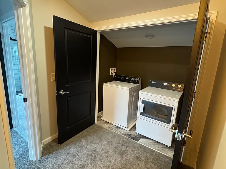 847 Blossom Way — Photo 10