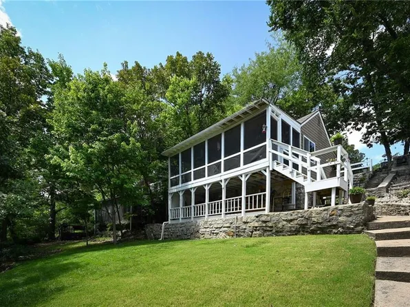 47 L St, Lake Lotawana, MO 64086