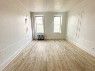 102-24 85th Rd, Richmond Hill, NY 11418