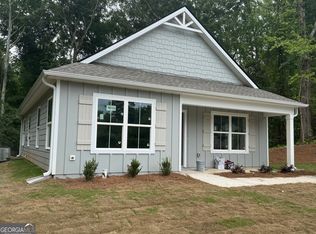 720 Glenn Robertson Dr, Lagrange, GA 30241