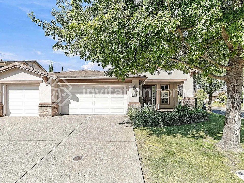 1118 Lawrence Ln