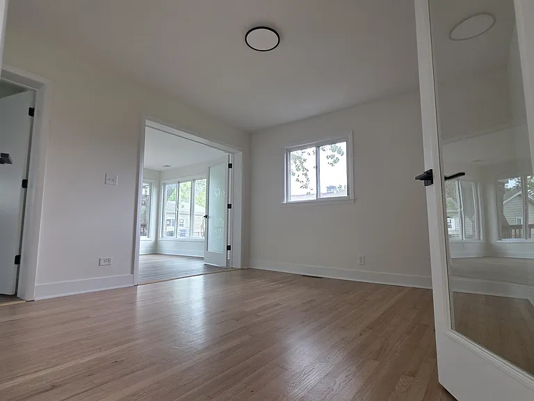 8867 S Mobile Ave — Photo 5