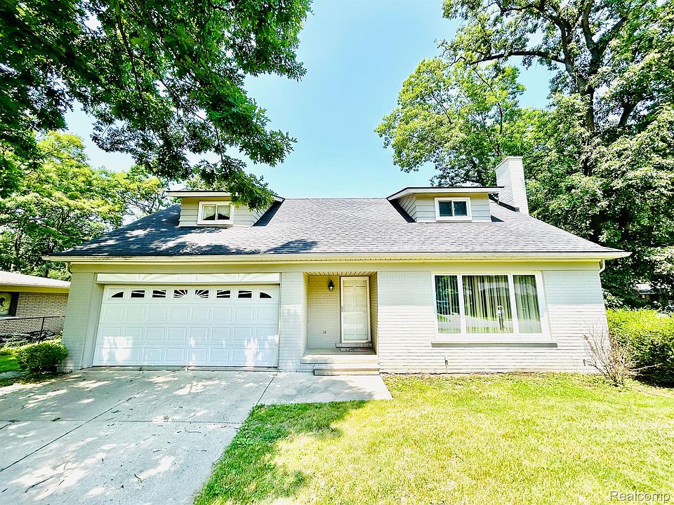 1st image of 8714 Woodside Dr