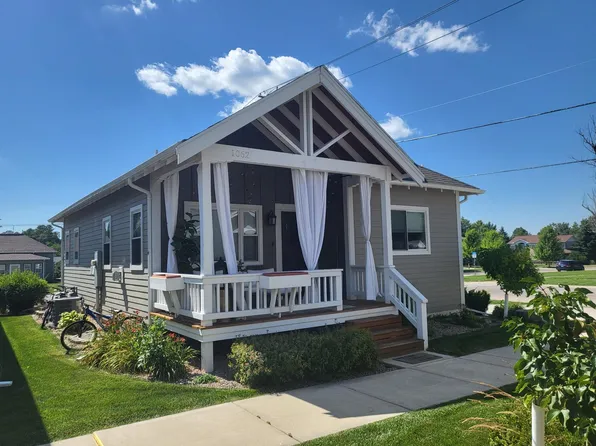 1062 N Canyon St, Spearfish, SD 57783