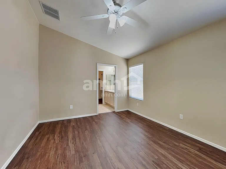 2435 W Waterway Pl — Photo 10