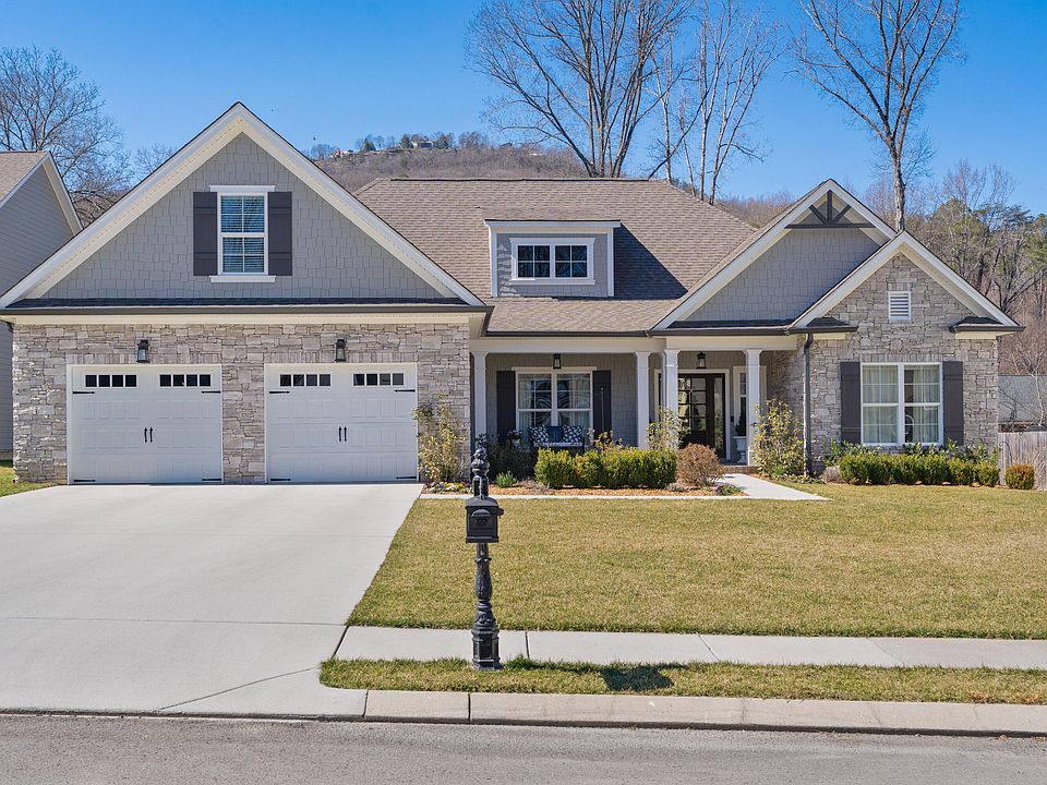 1st image of 523 Deer Valley Dr