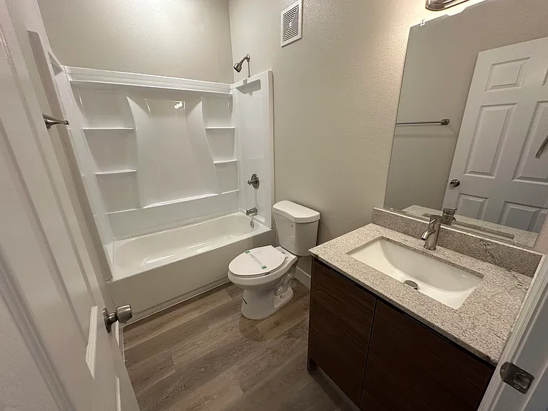 4424 S Texas Ave #1-102 — Photo 24