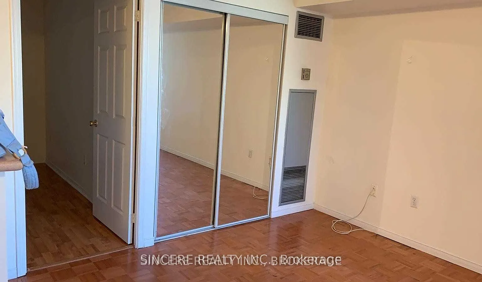 1 bed, $2,000 — Photo 3