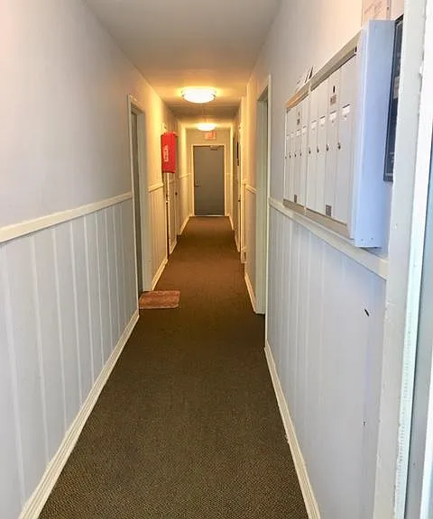 2501 Shakespeare St #5 — Photo 2