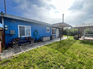 2035 Peninsula Dr, Arcata, CA 95521