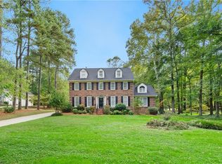 3905 Badenridge Ct, Greensboro, NC 27407