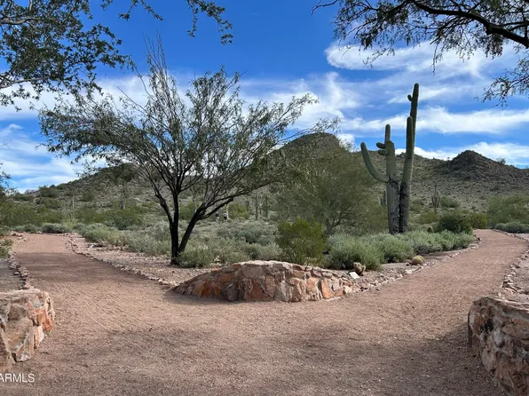 2208 W BASELINE Avenue #67, Apache Junction, AZ 85120