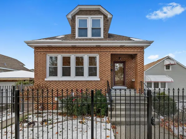 (undisclosed Address), Chicago, IL 60632