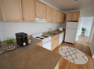 Kenwood Court, Chicago, IL 60615