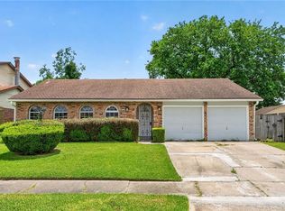 977 E Lexington Ave, Terrytown, LA 70056