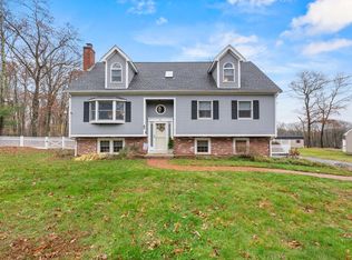 91 Stoddard Dr, North Attleboro, MA 02760