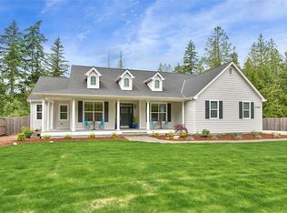 10966 Glenwood Rd SW, Pt Orchard, WA 98367