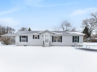 2129 Autumn Ridge Ln, Elkhart, IN 46514
