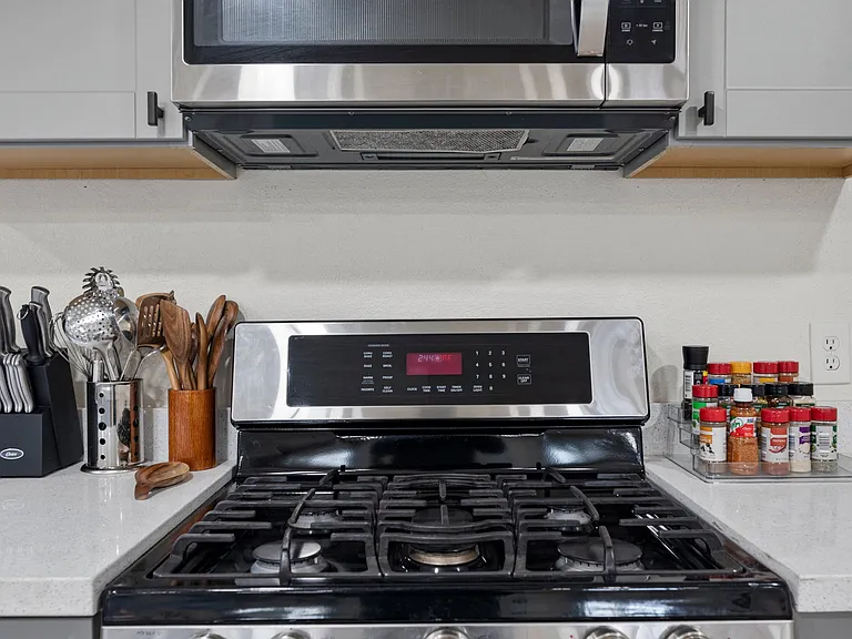 4026 W Grant St #1 — Photo 14