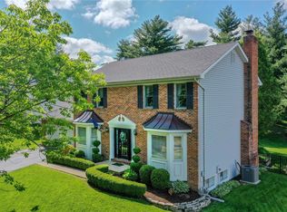2154 Trailcrest Dr, Saint Louis, MO