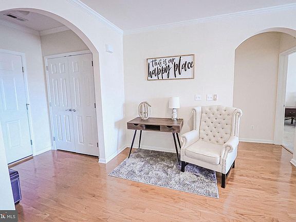 3rd image of 31568 Winterberry Pkwy #203