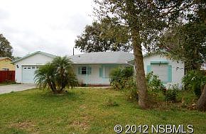 1st image of 2026 Queen Palm Dr
