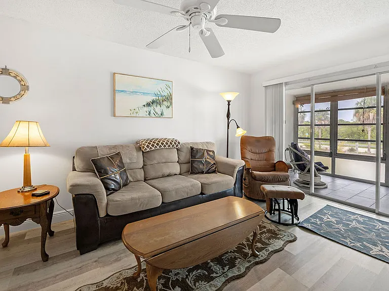 2800 Indian River Blvd #R9 — Photo 18