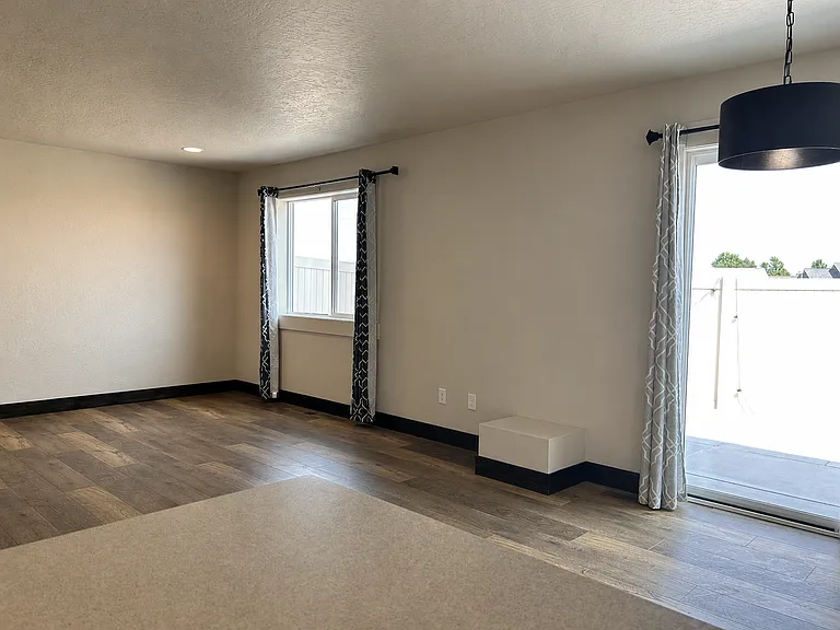 823 Lake Francis Dr — Photo 7