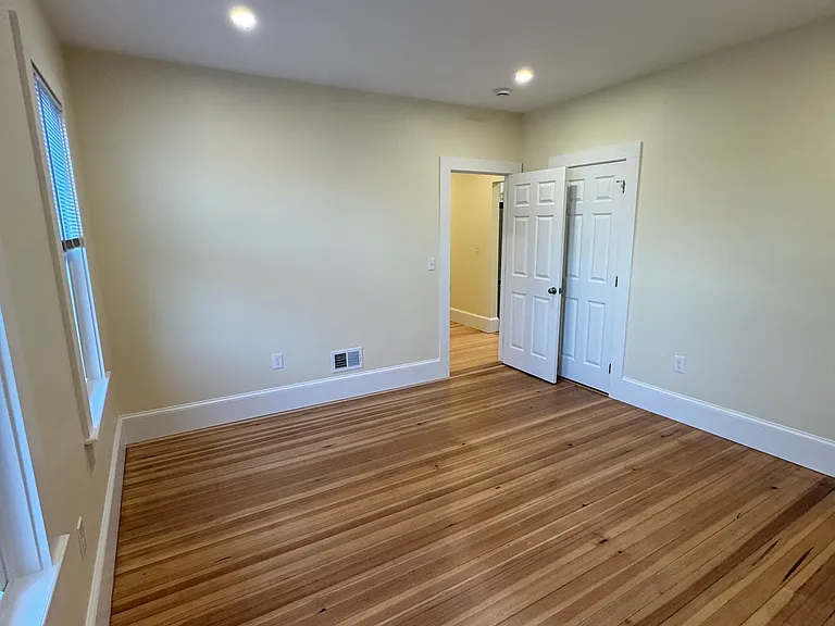 35 George St #2 — Photo 22