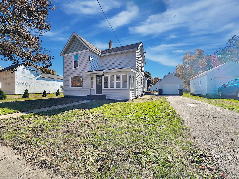 1st image of 213 W Saint Joseph St