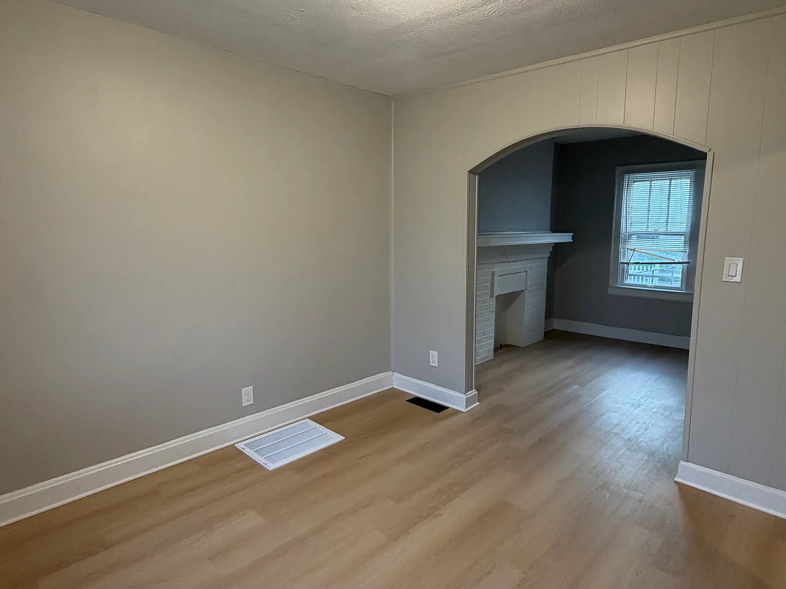 2 bed, $1,250 — Photo 4