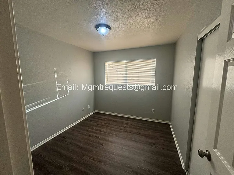 850 Prescott Way #D — Photo 11