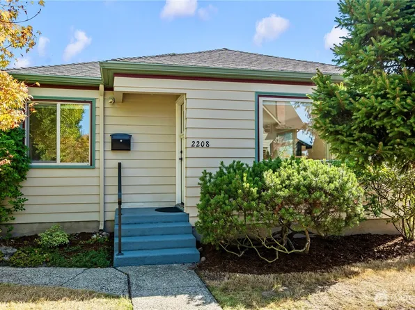 2208 Jaeger Street, Bellingham, WA 98225