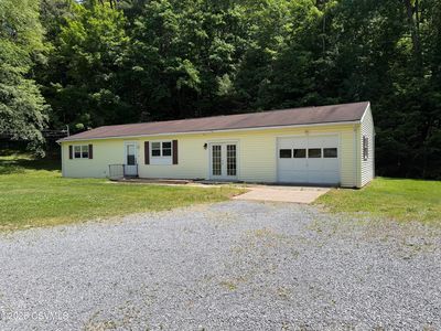 1071 Strahan Rd, New Columbia, PA, 17856