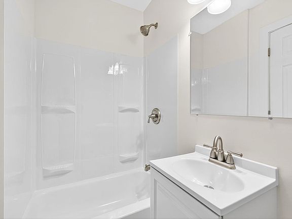 4th image of 7374 E Main St APT 17
