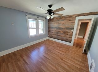 8 Russell Rd #1, Winchester, MA 01890