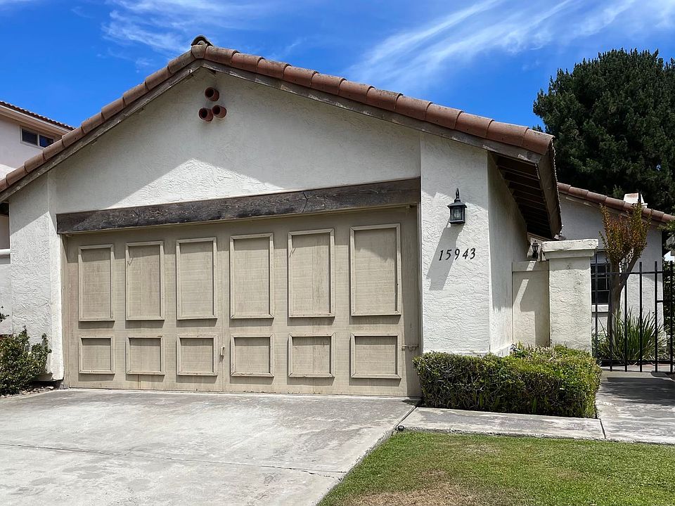 1st image of 15943 Sunnyfield Pl
