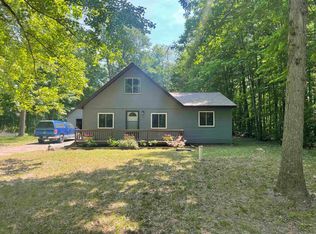 1219 Goldenrod Dr, Houghton Lake, MI