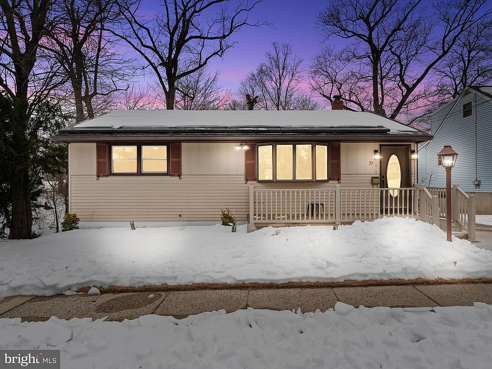 1st image of 37 S Read Ave