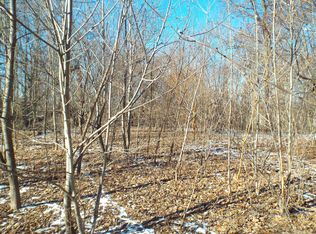 3802 W Cedarville Rd, Freeport, IL 61032