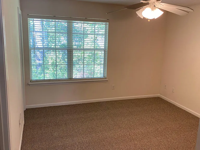 1188 Gano Ave #209 — Photo 6