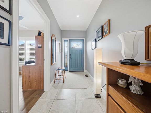 4th image of 80 Saint Michaels St